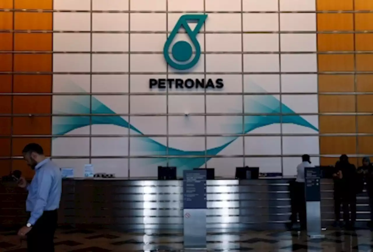 Petronas committed to work with Sarawak on oil and gas resources, says group CEO