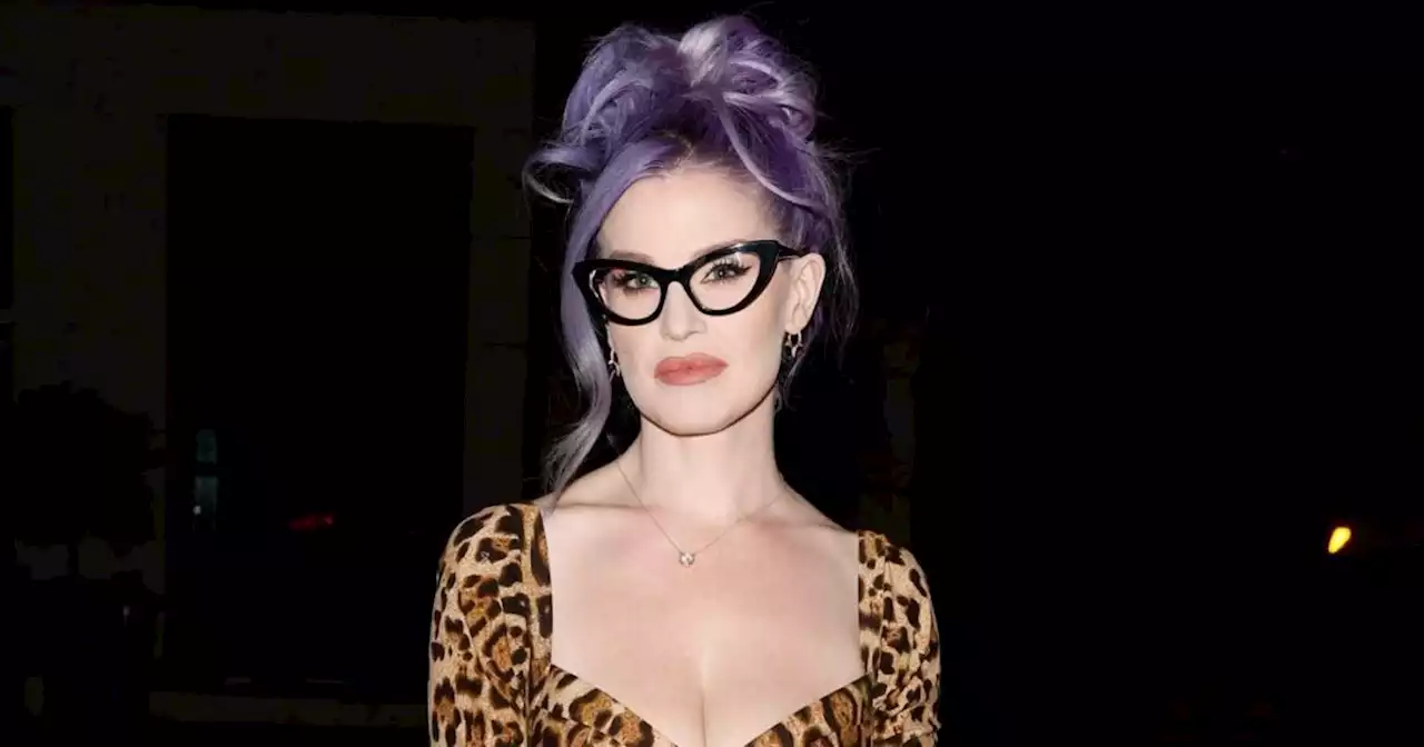 Kelly Osbourne looks killer on night out 9 months after welcoming first child