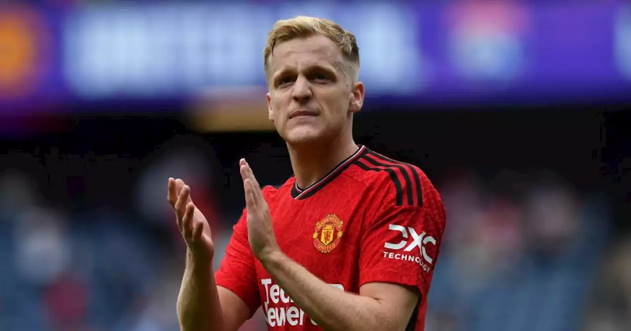 Man Utd accept offer for Donny van de Beek to pave way for midfielder signing