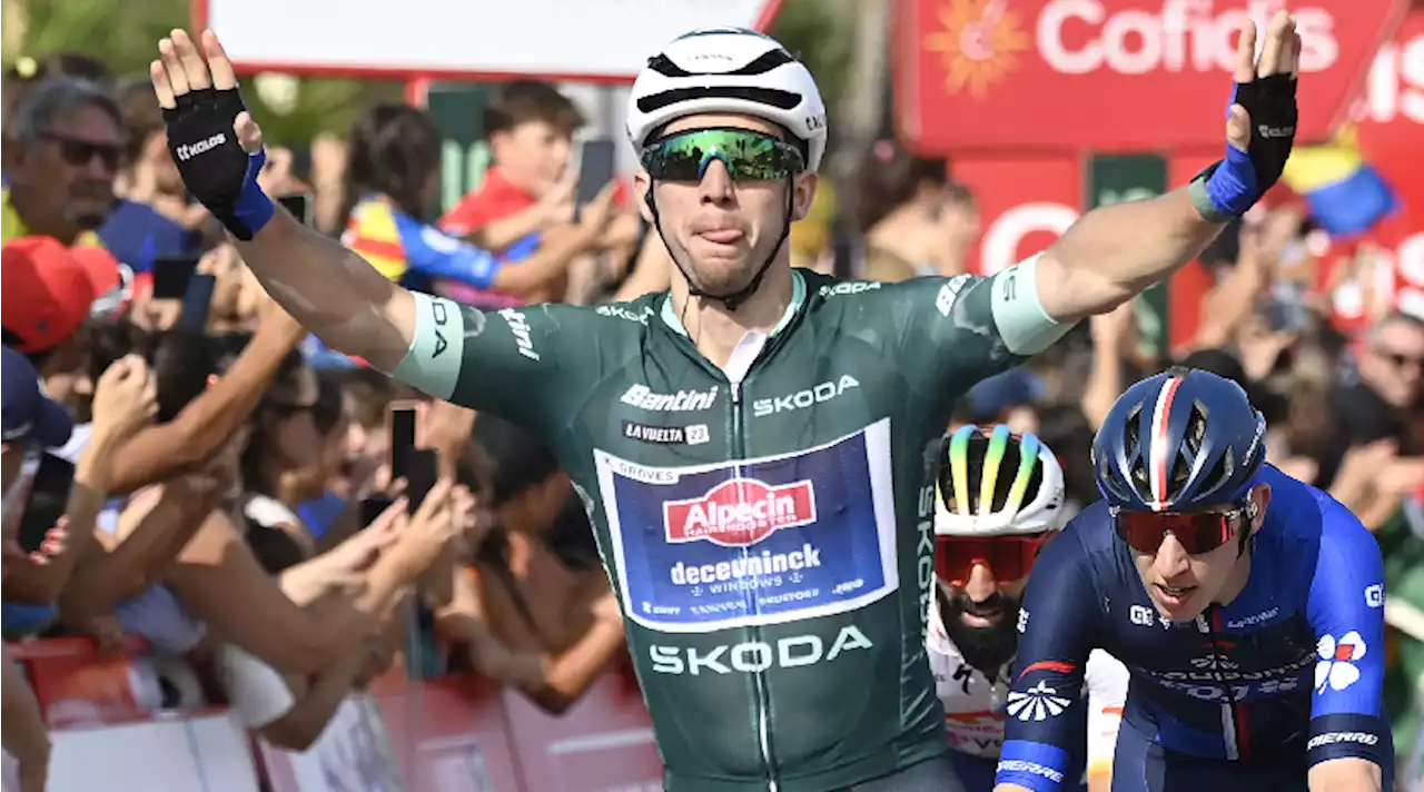 Kaden Groves logró triunfos consecutivos en la Vuelta a España; Sebastián Molano sufrió una caída