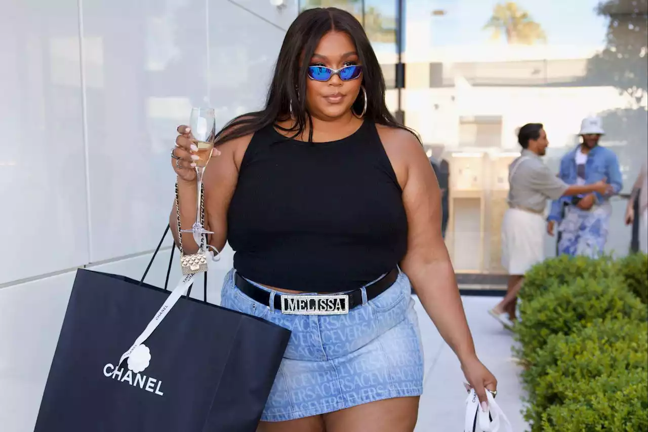 Lizzo Goes on Chanel Shopping Spree (with Champagne!) amid Controversy