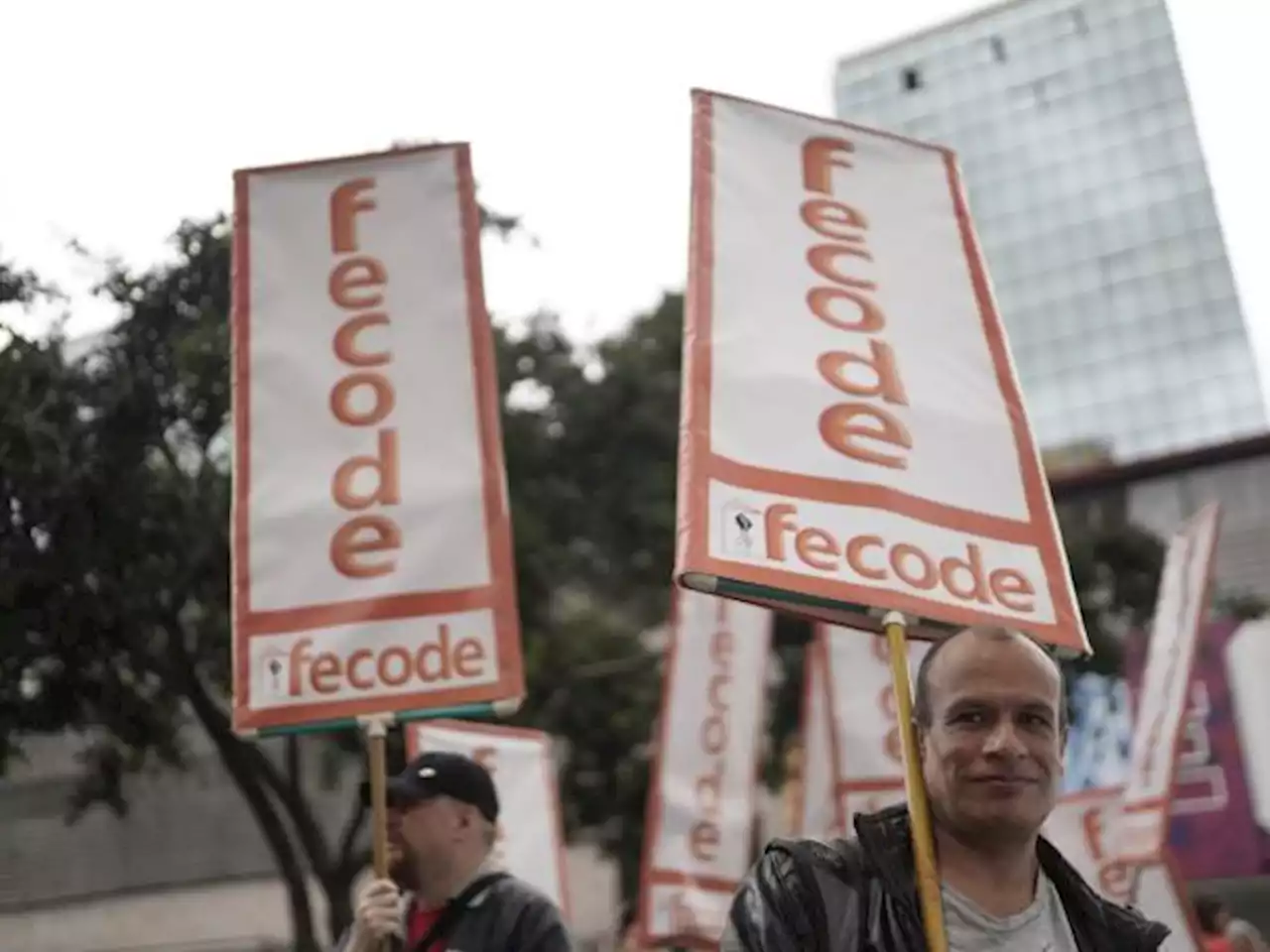 Avanzan manifestaciones de profesores este miércoles