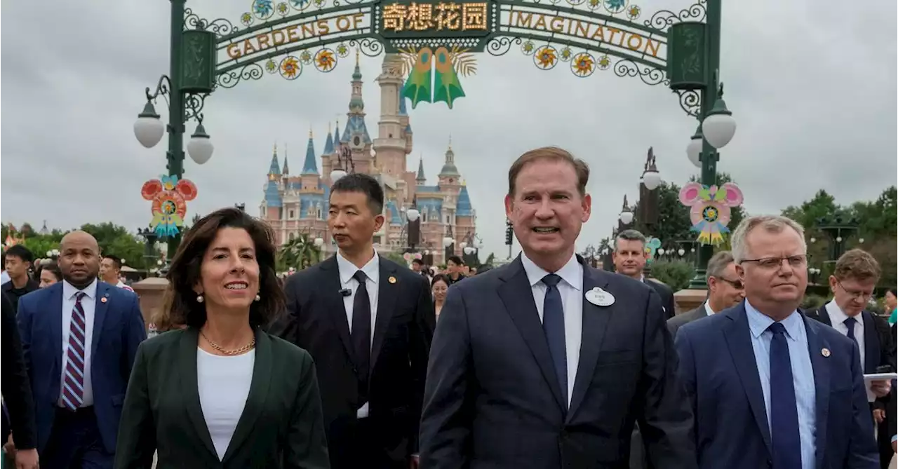 Disney diplomacy: US commerce secretary visits China theme park