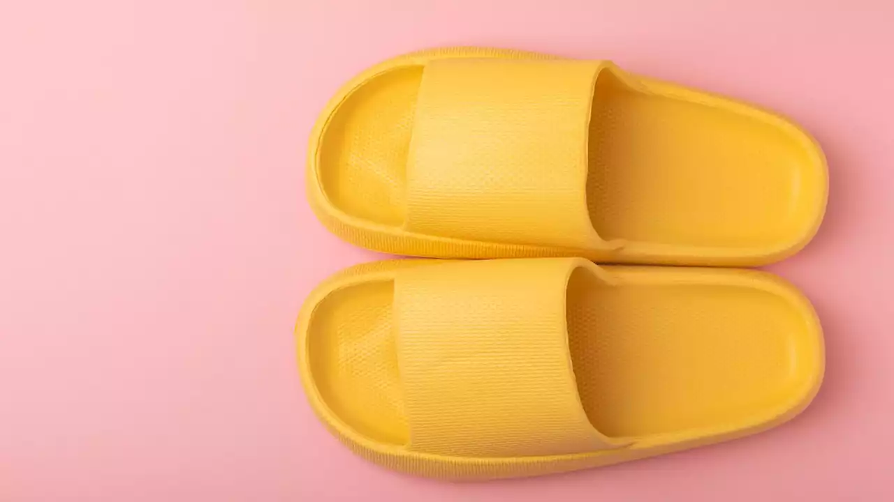 Puffy Sandals: Darum ist dieser Schuh das Must-have im Sommer