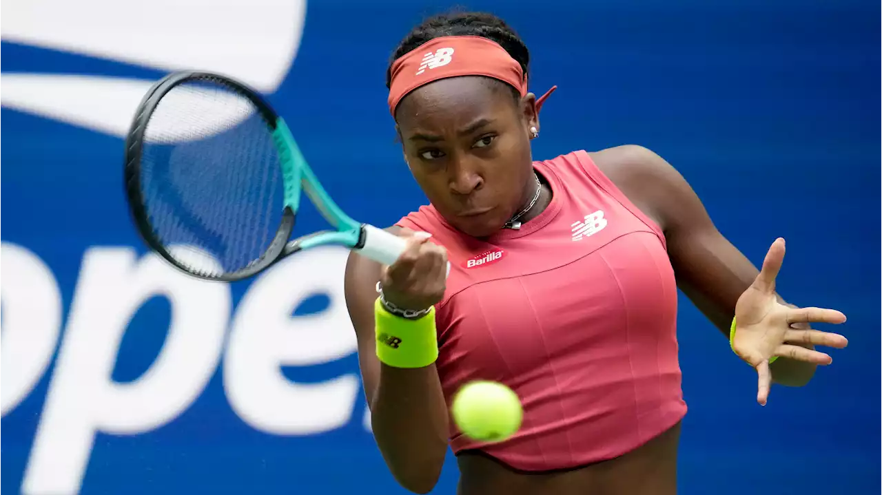 Coco Gauff advances, Stefanos Tsitsipas upset at US Open