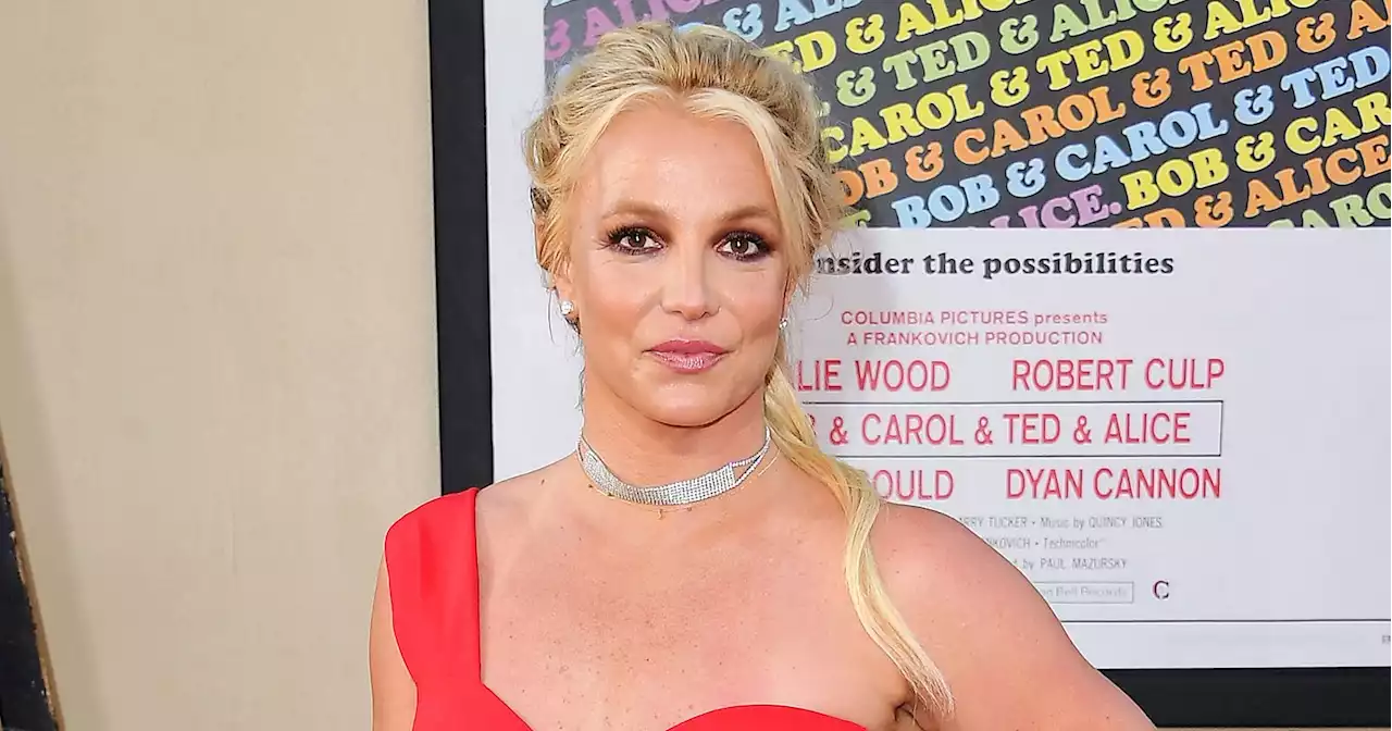 Britney Spears’ Life Alone: Making Music and Meeting Men Amid Divorce