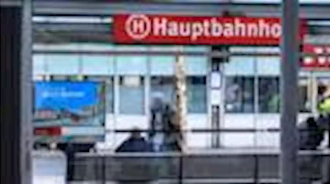 mehr druck auf die bahnhofsszene