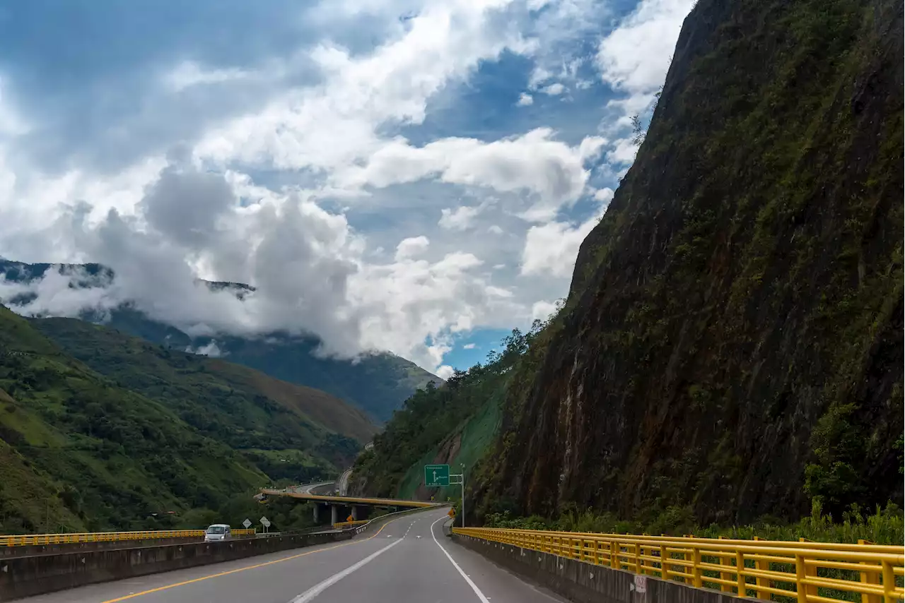 Vía al Llano se abrirá para todos los vehículos el próximo 31 de agosto: presidente Petro