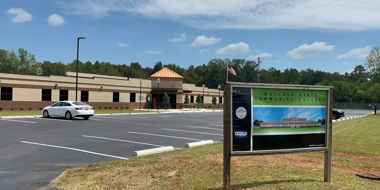 Ribbon cut on industrial training center in Demopolis