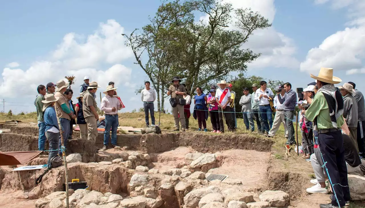 Arqueólogos encuentran tumba de primer sacerdote de Perú con más de 3.000 años