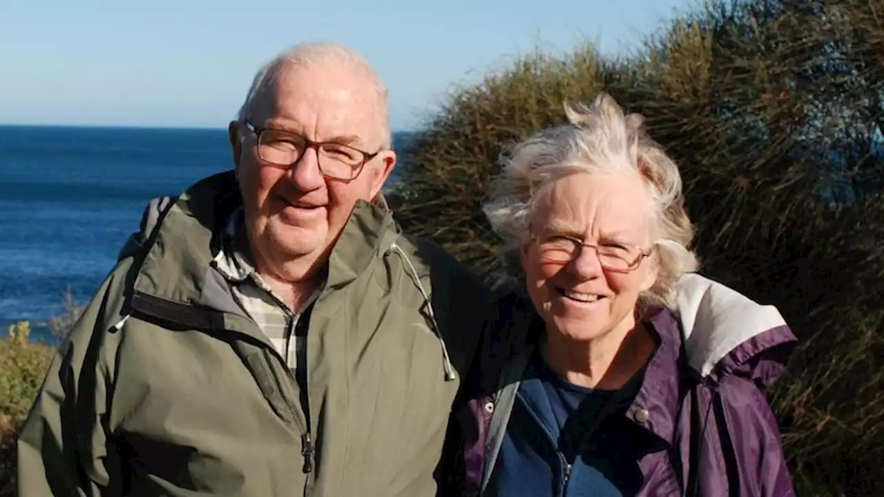 Victorian community pays tribute to suspected mushroom-poisoning victims in public memorial service