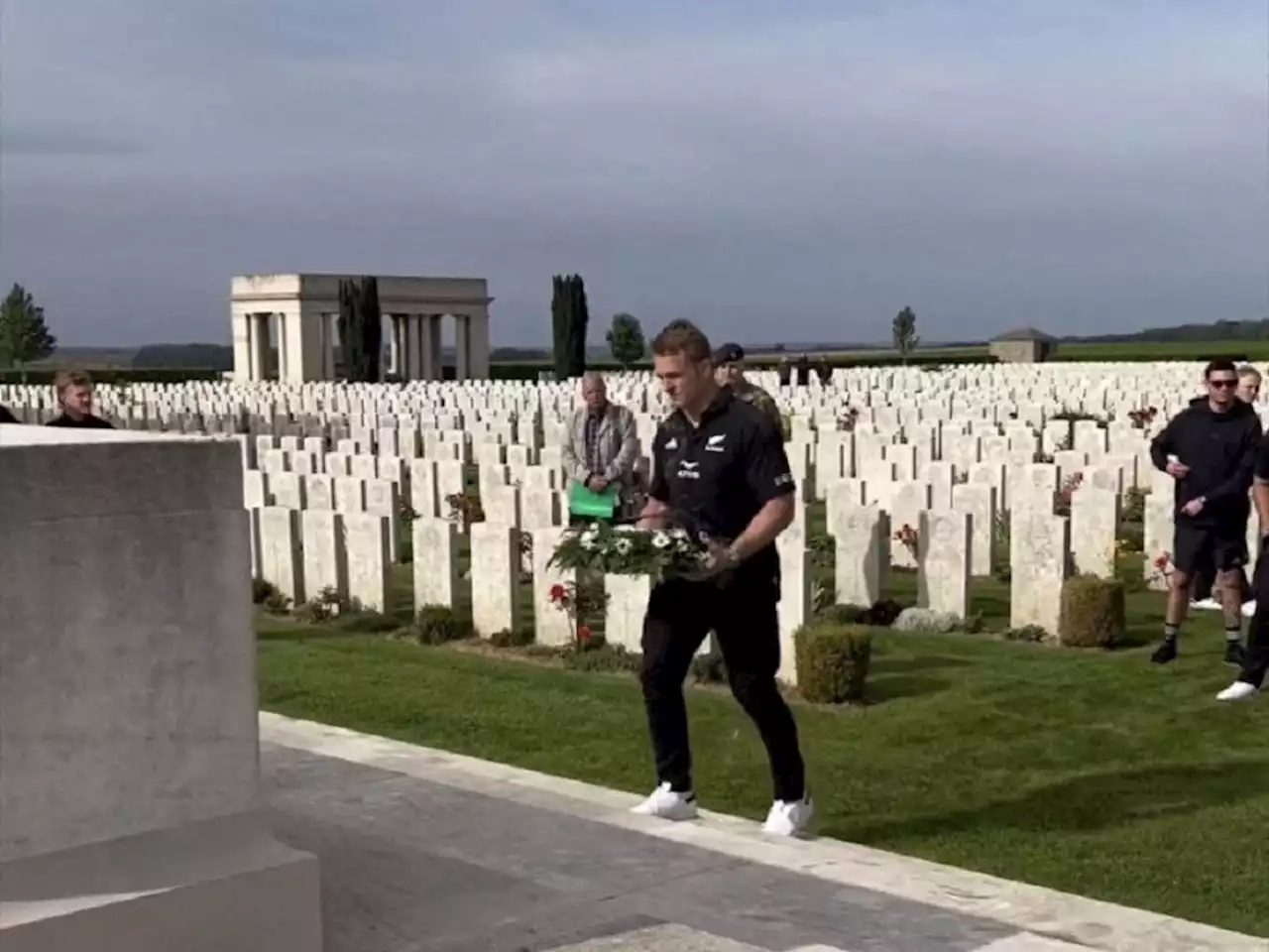 Les All Blacks rendent hommage à leurs aïeux dans la Somme