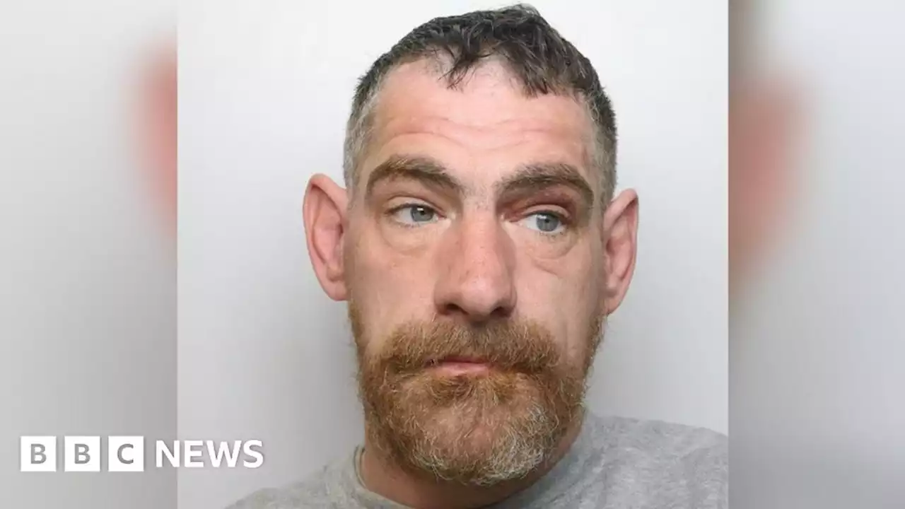 Serial Leeds deodorant thief jailed and banned from city centre