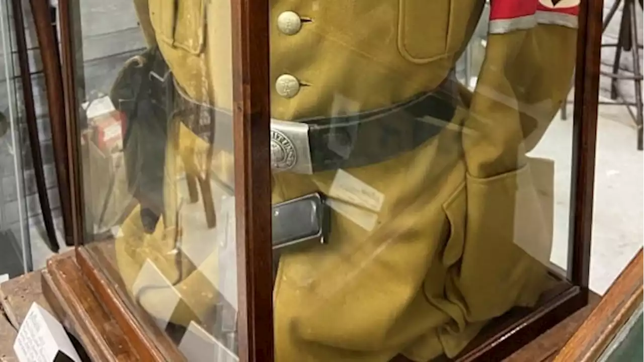 Nazi tunic on display at St. Jacobs, Ont., antiques shop no longer for sale after backlash