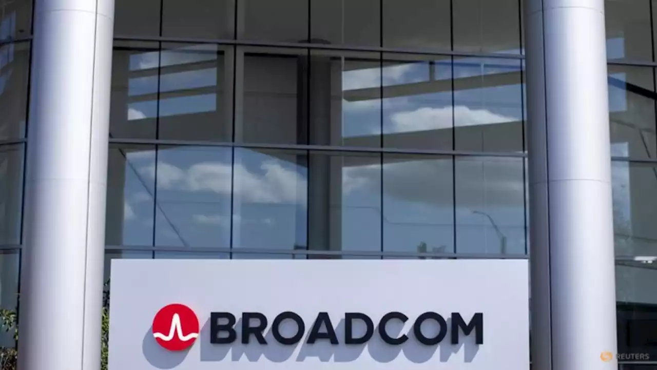 Broadcom forecasts fourth-quarter revenue below Wall Street expectations