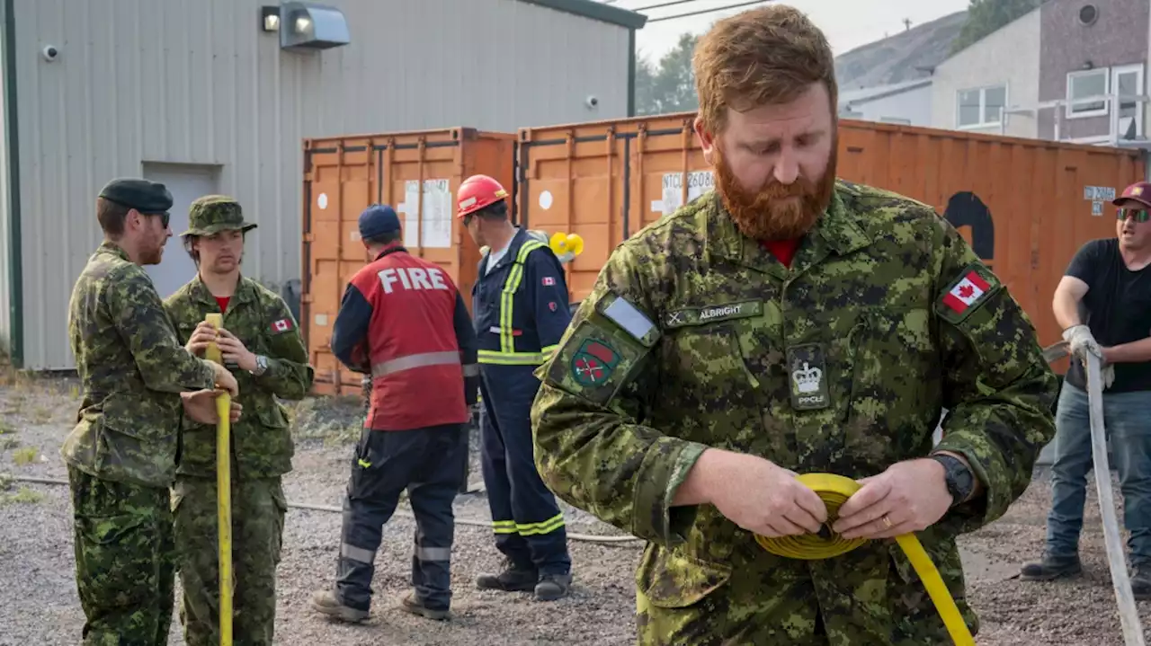 Northwest Territories wildfires: Military efforts extended for now