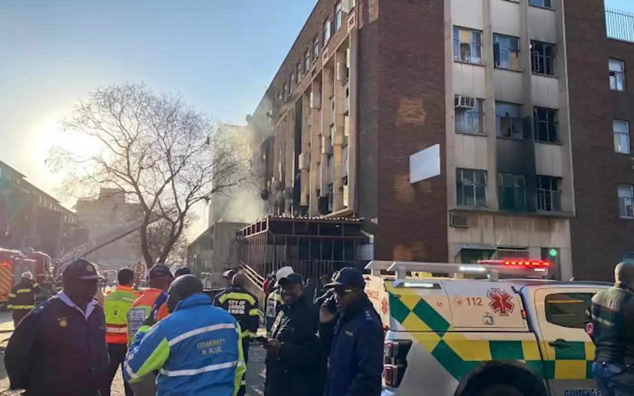 Joburg CBD fire death toll passes 50; EMS expects figure to rise