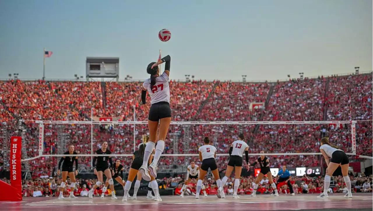 Le record d'affluence pour un événement sportif féminin battu lors d'un match de volley américain