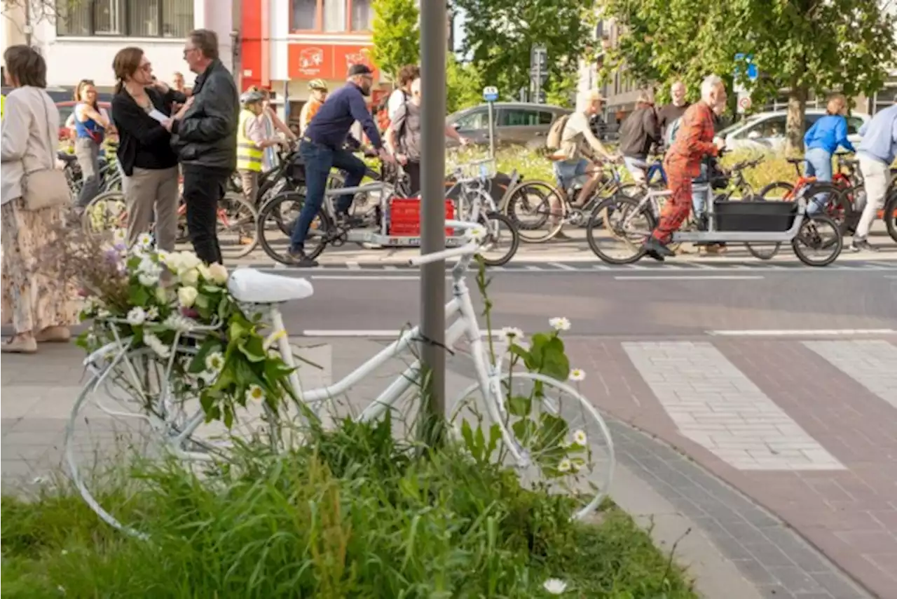 Terug naar school: actiegroep wil betere fietsveiligheid: “Veilig fietsen op Plantin en Moretuslei is een mythe”