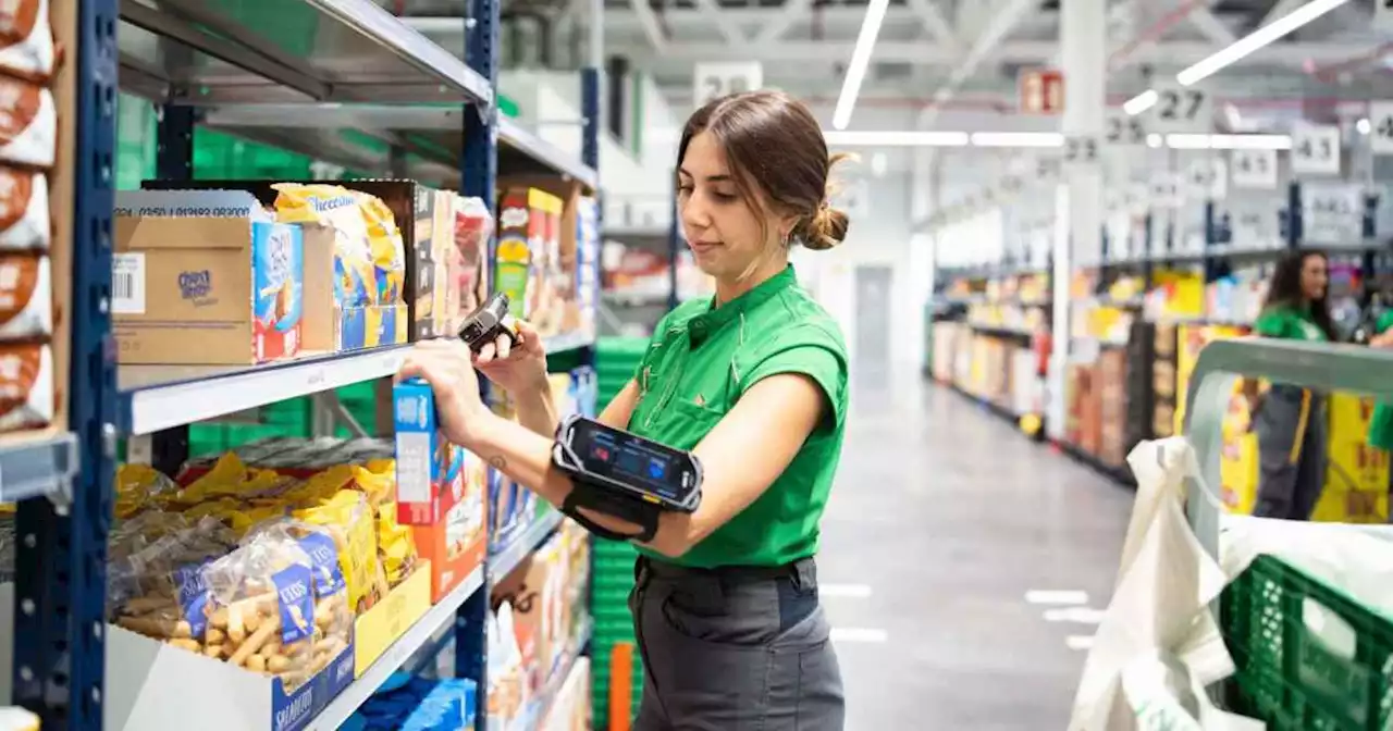 Mercadona pone en marcha su segunda 'colmena' en Madrid: 150 personas servirán las compras 'online'