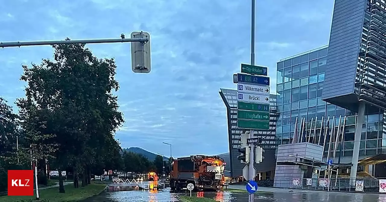 In Klagenfurt: Riesiger Wasserrohrbruch vor ehemaliger Hypo-Zentrale