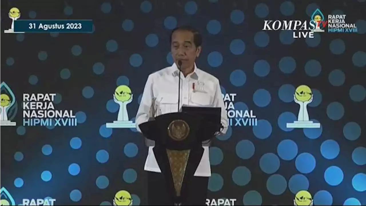 Jokowi Jelaskan Maksud Cawe-cawe saat Beri Sambutan di Rakernas HIPMI