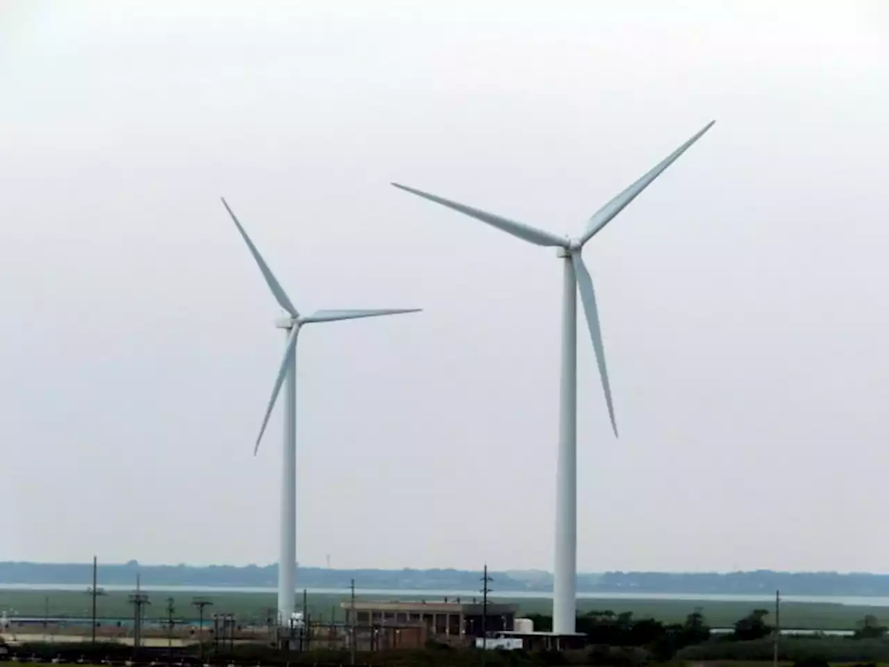 Orsted delays 1st New Jersey wind farm until 2026; not ready to 'walk away' from project