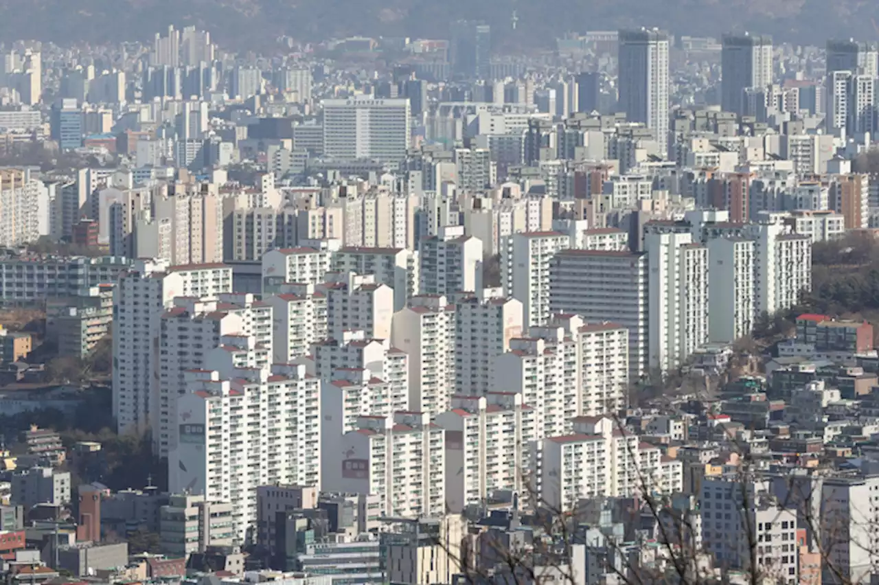 1~7월 주택 착공 전년에 비해 절반으로 뚝…공급 위기