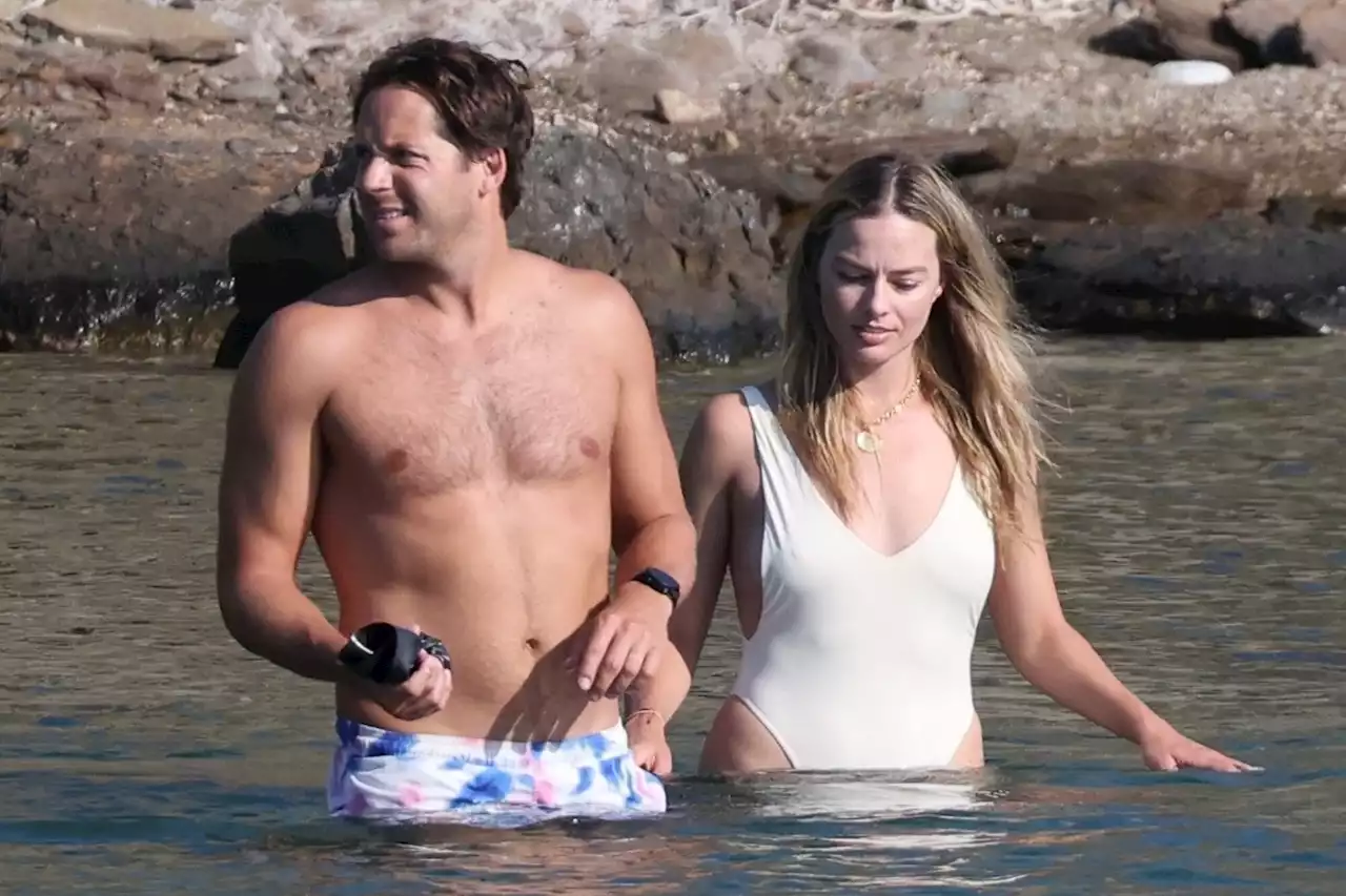 En fotos: de las apasionadas vacaciones de Margot Robbie en Grecia al glamour de George Clooney, Bradley Cooper e Irina Shayk en Venecia