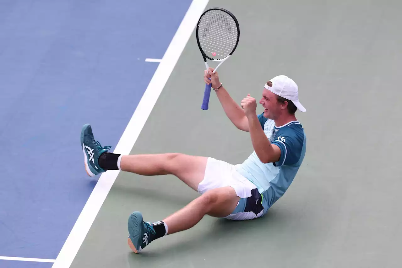 Tsitsipas se estrella en segunda ronda con Dominic Stricker, número 128 del mundo