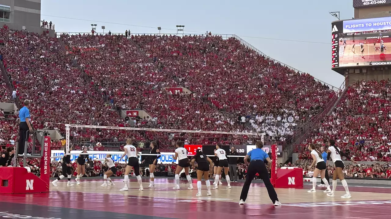 Nebraska volleyball breaks world attendance record for women's sporting event in outdoor match