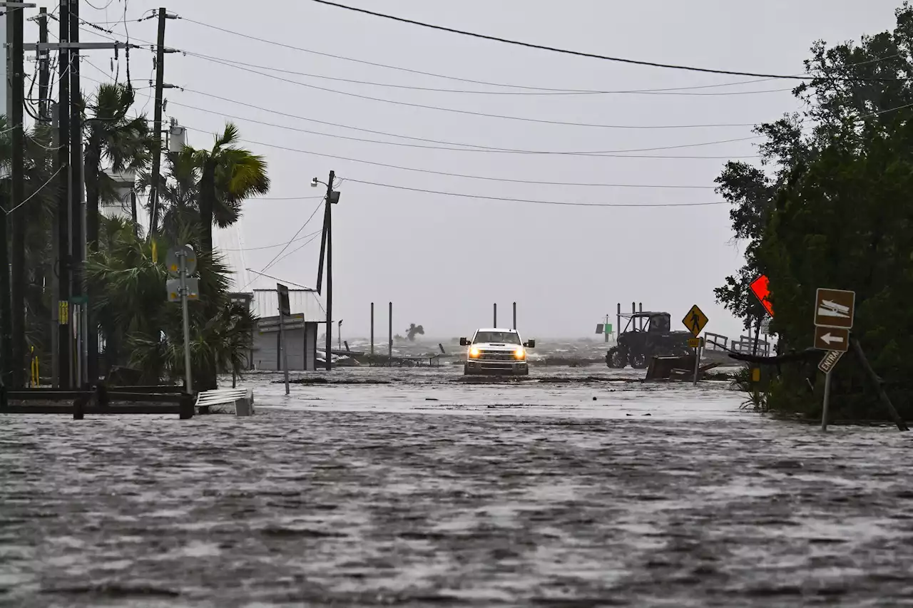 Hurricane Idalia storm surge washes away Florida home