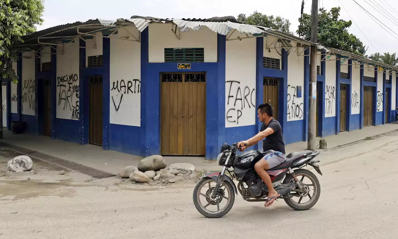 El Gobierno colombiano y las disidencias de las FARC se reúnen para 'allanar el camino' hacia la paz