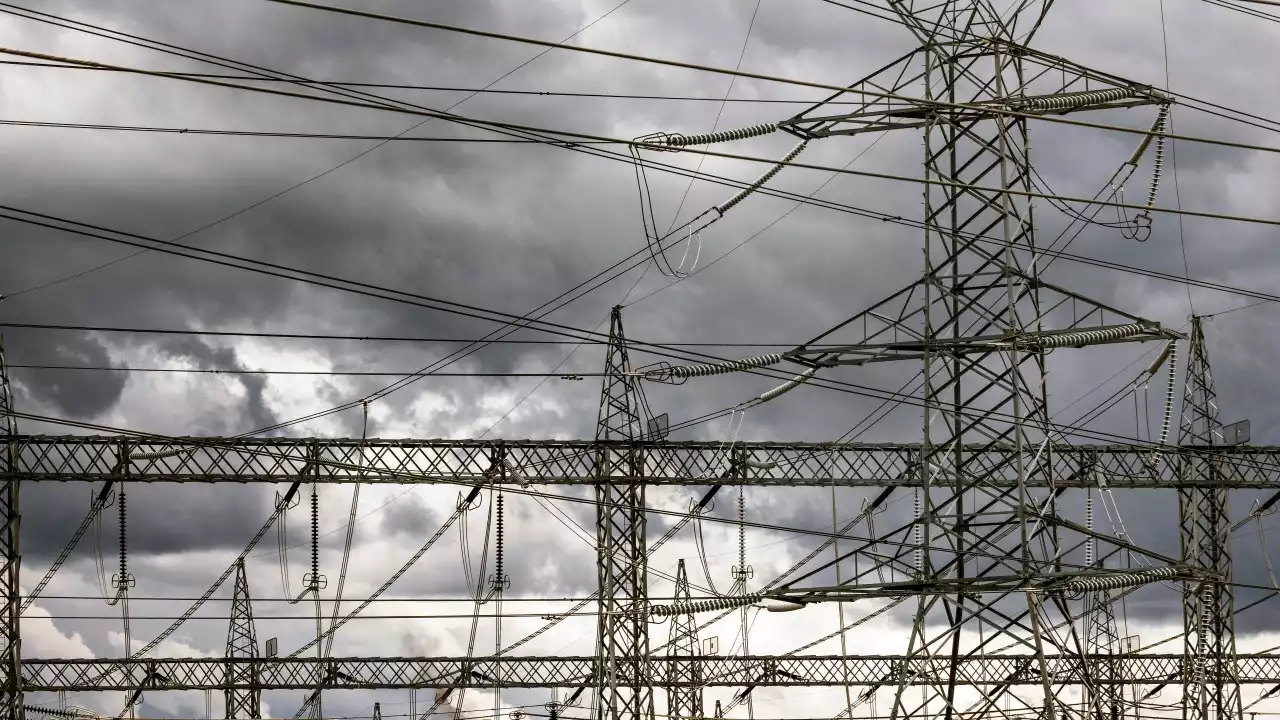 Energy regulator warns of summer blackouts