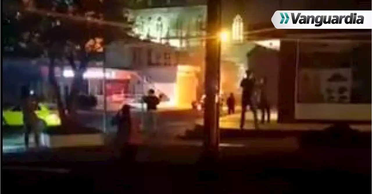 | Explosión sacude zona comercial de Quito, Ecuador