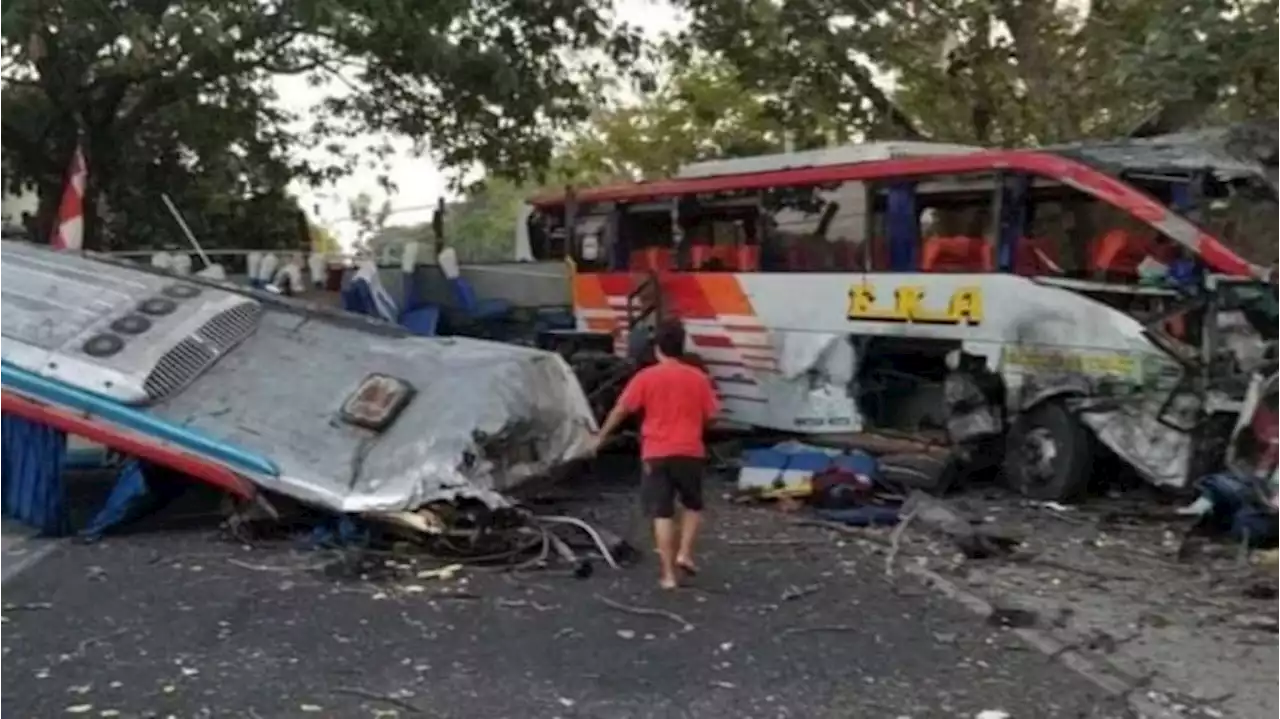 Kecelakaan Maut, Bus Sugeng Rahayu dan Eka Adu Banteng di Ngawi, 4 Orang Dikabarkan Tewas