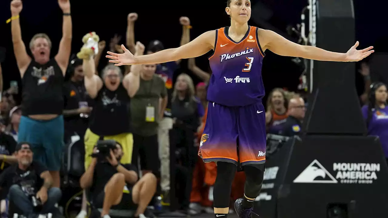 Taurasi becomes first player in WNBA history with 10,000 points