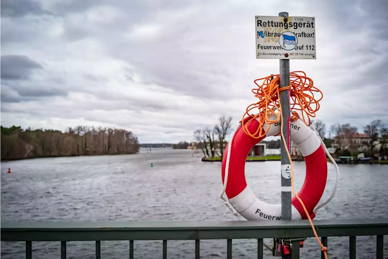 Leeres Kajak in Köpenick: Wasserleiche gefunden – Handelt es sich um vermissten Immobilienmanager?