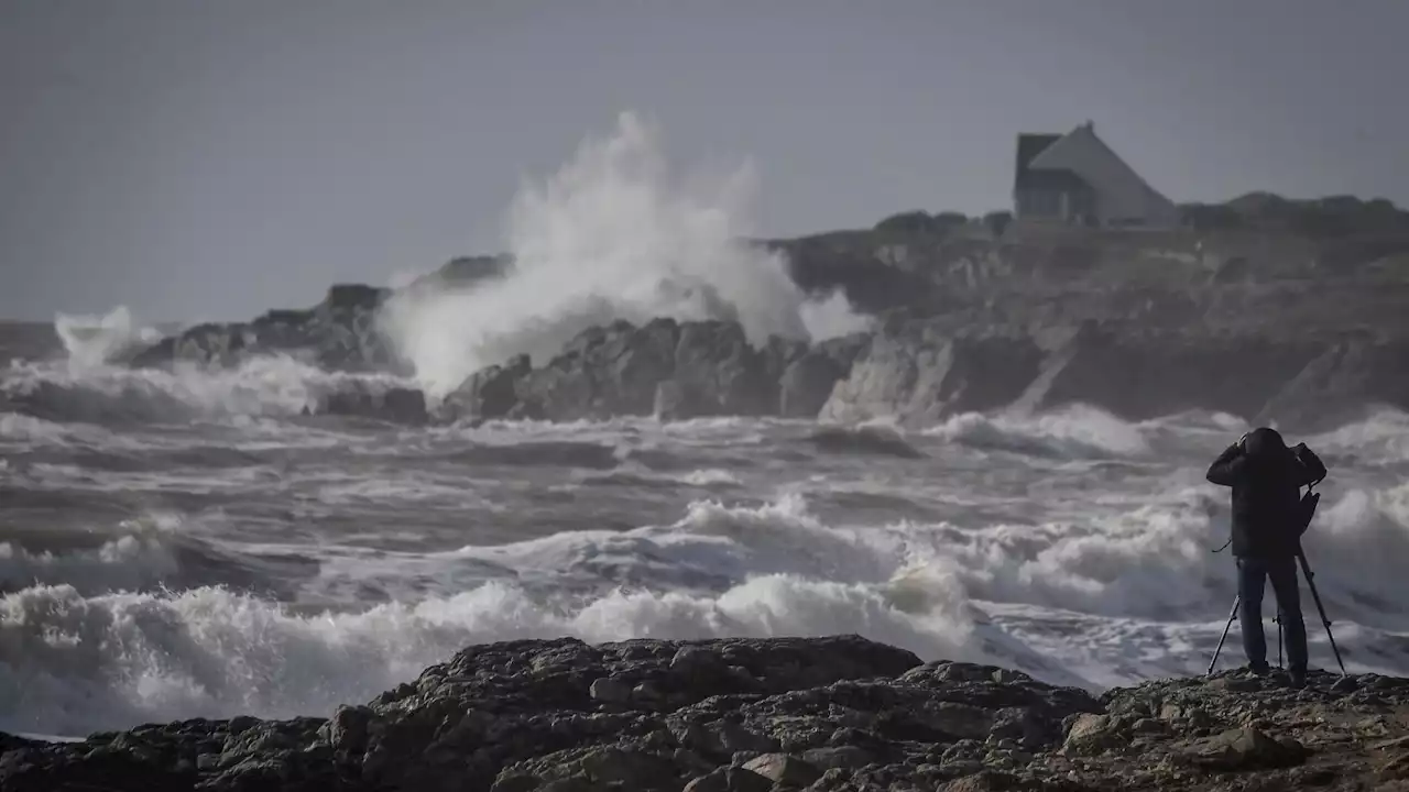 Vents violents: la dépression 'Antoni' attendue ce week-end sur les côtes de la Manche