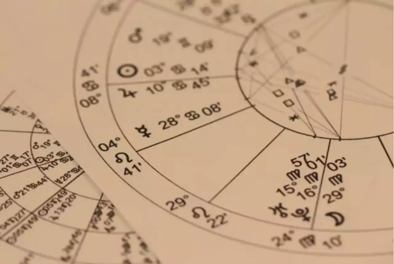 Astrologie 2023 : liesse en amour et vitalité... Ce signe à la fête ce 5 août - Closer