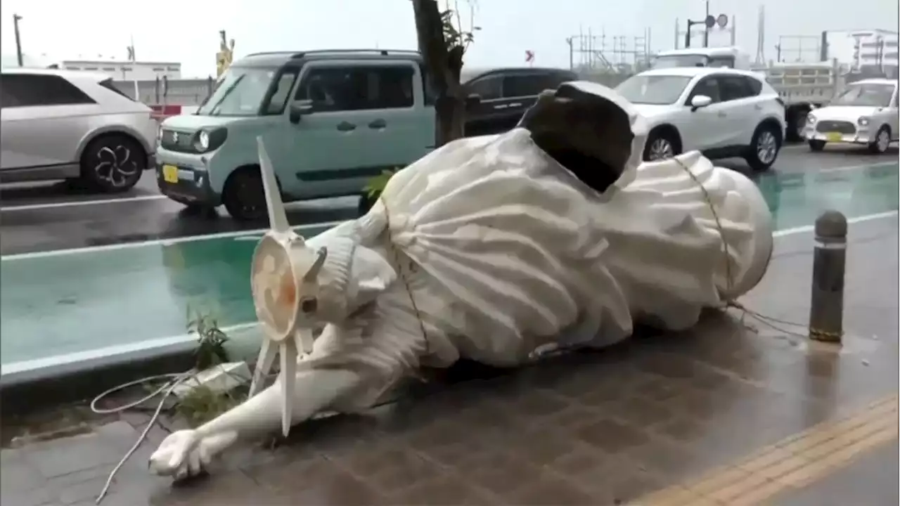 As Typhoon Khanun makes a U-turn, residents of Okinawa brace for another lashing with wind and rain