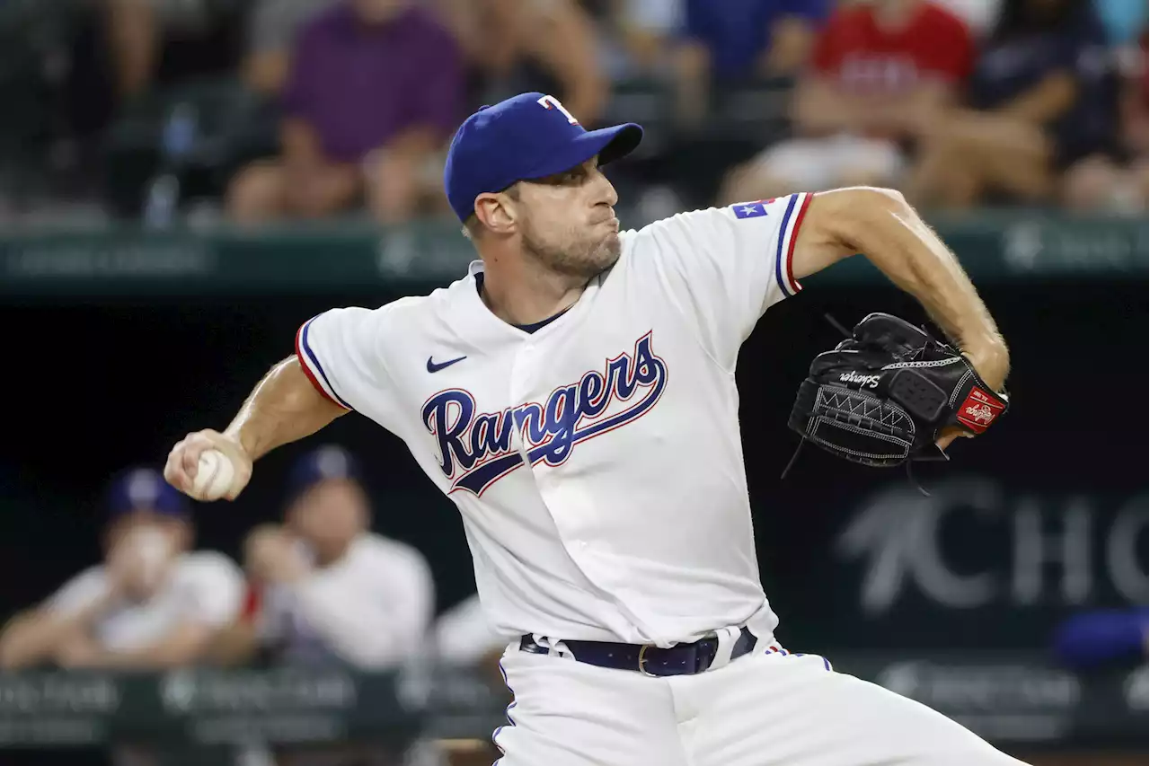 Scherzer beats White Sox in his Rangers debut