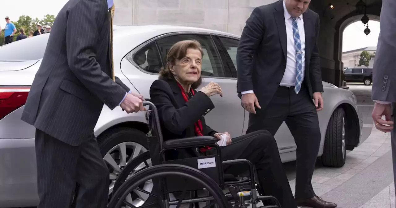 Dianne Feinstein cedes power of attorney to daughter but opts to stay in Senate