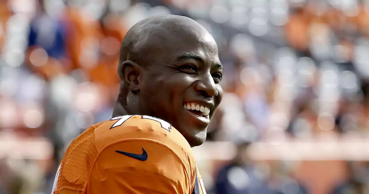 Super Bowl 50 champion DeMarcus Ware delivers national anthem in honor of Demaryius Thomas