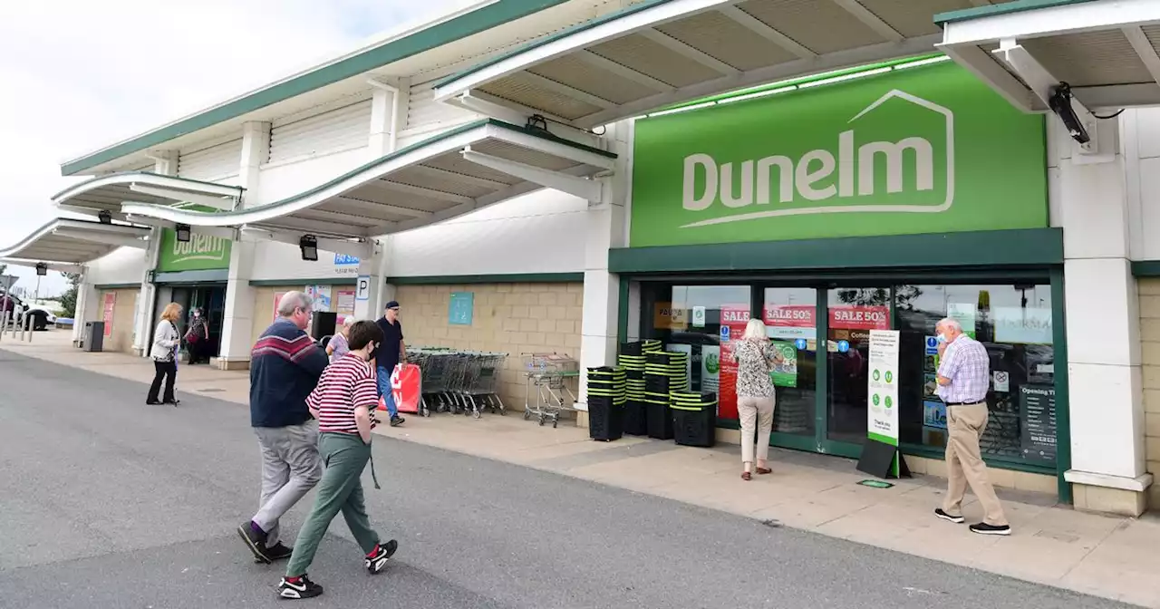 Dunelm 'sturdy' and 'conformable' garden set slashed in price