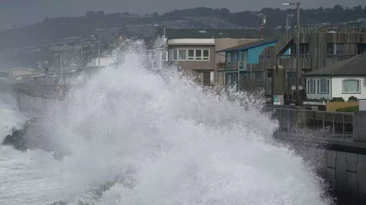 Waves grow up to 13 feet tall in California as Earth warms, research finds