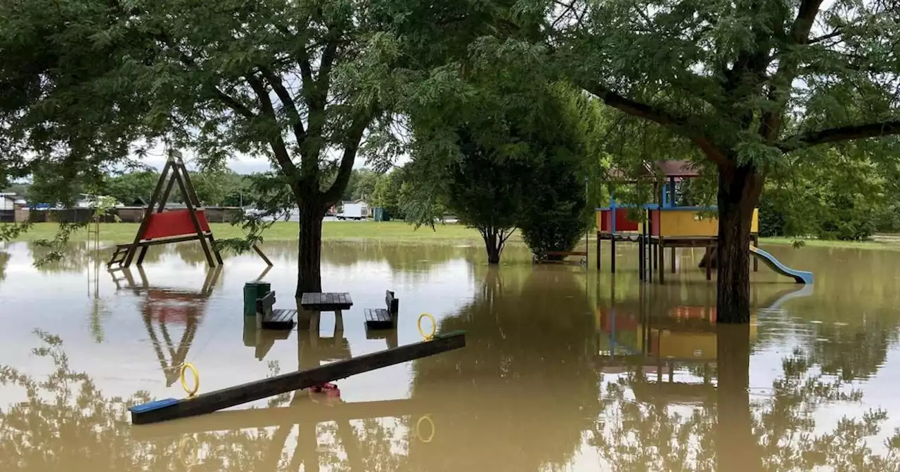 Schwere Unwetter im Burgenland fordern Feuerwehren und Bewohner