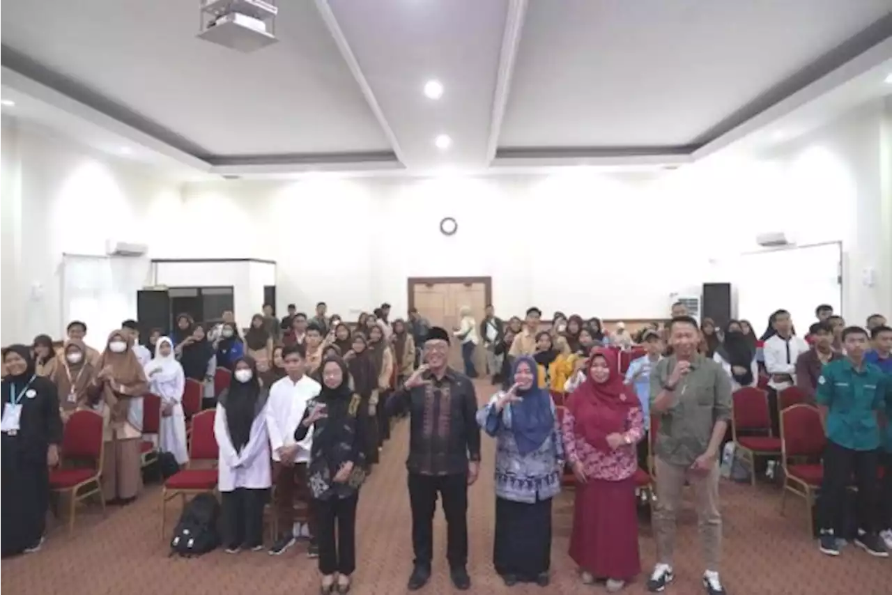 Program Beasiswa Full Sarjana, Wali Kota Helldy Siapkan Generasi Emas Cilegon