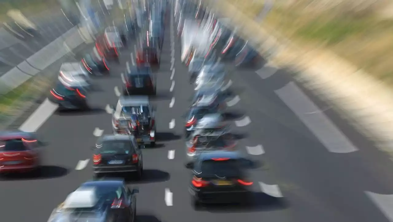 Accident mortel sur l'autoroute : un piéton tué après avoir été percuté par un poids lourd près de Toulouse