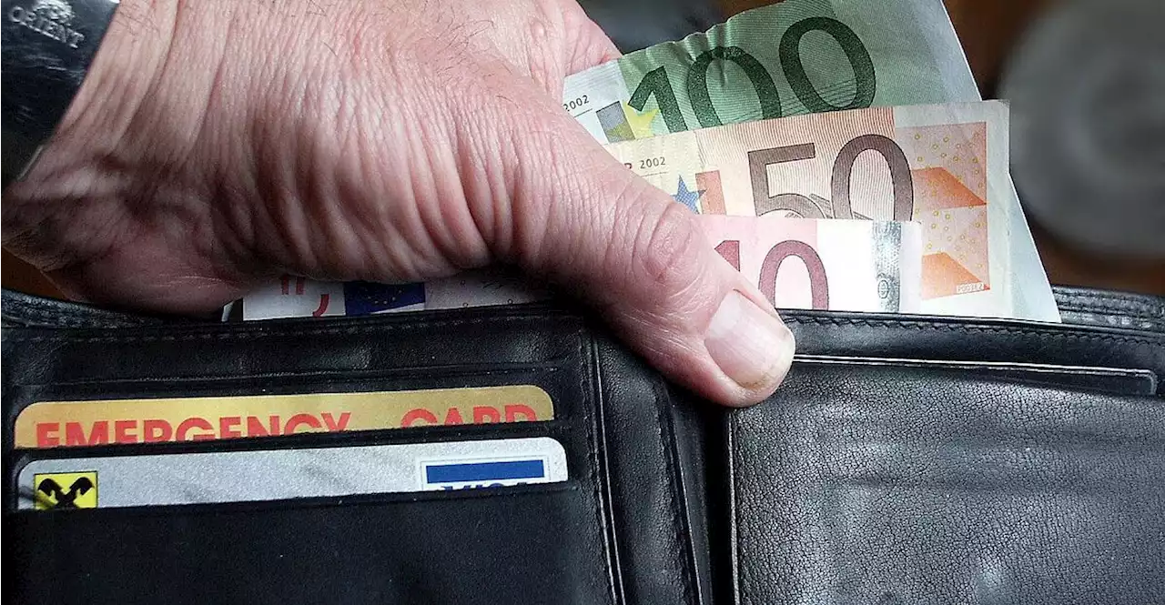 Soll das 'Recht auf Bargeld' in der Verfassung verankert werden?